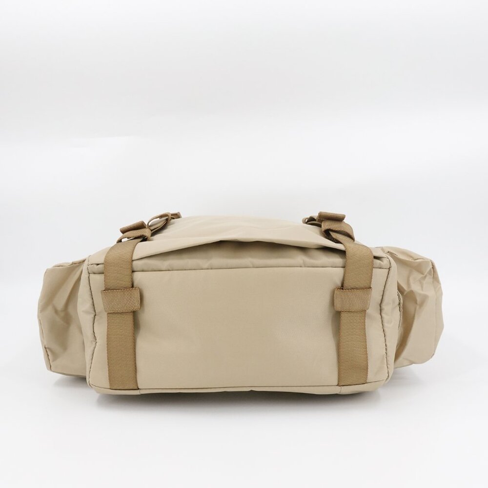 Lululemon Wunderlust Backpack 25L Brown - Picture 8 of 16